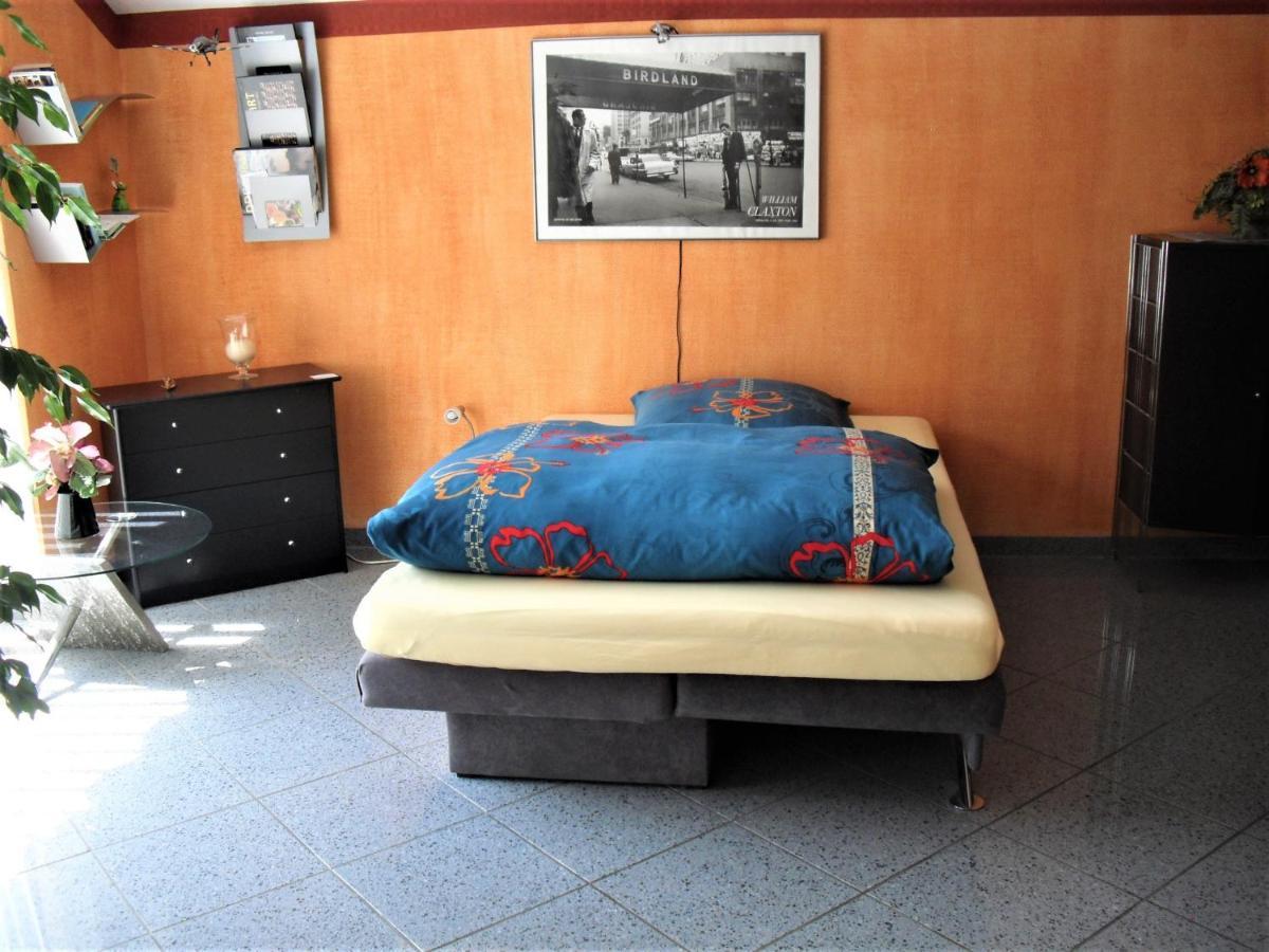 Cadolzburg Super Xxl Ferienwohnung 73 Qm, Mit Balkon מראה חיצוני תמונה