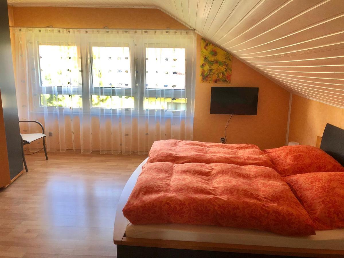 Cadolzburg Super Xxl Ferienwohnung 73 Qm, Mit Balkon מראה חיצוני תמונה